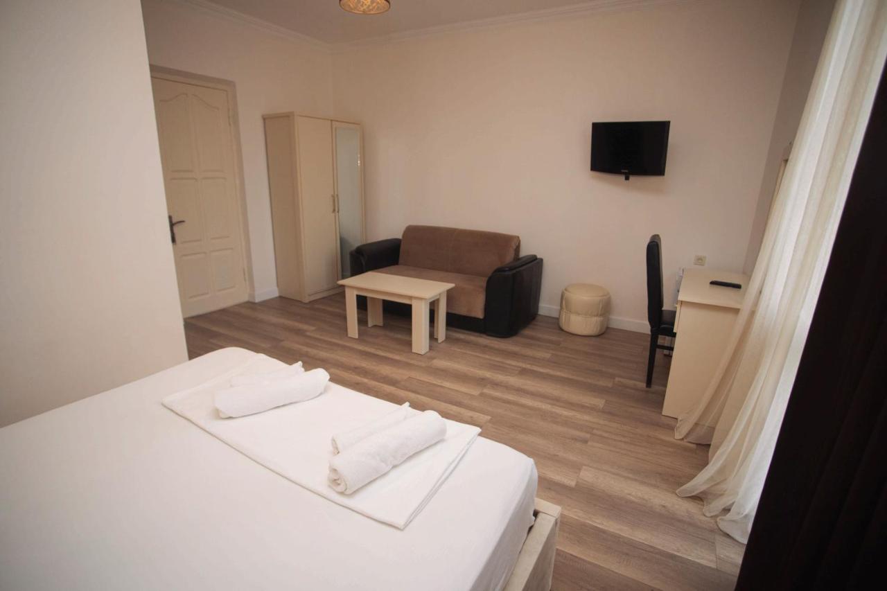 Hotel Irise Kobuleti Exterior photo
